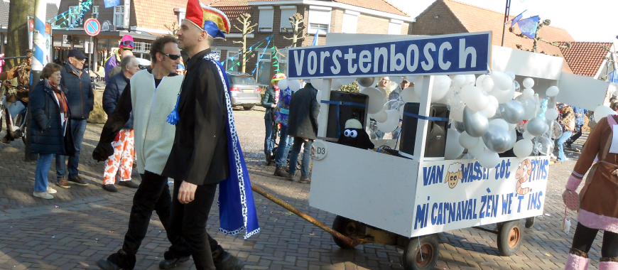 Uitslag zonnige gezellige optocht